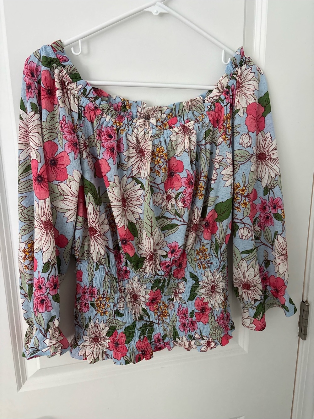S.C. Society floral off-shoulder blouse blue pink flowers ruched Boho M